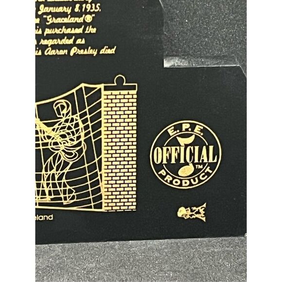 Vtg. E.P.E. Elvis Presley Graceland Mansion Wood Free-Standing 3D Model EUC 9x5” - Picture 11 of 15